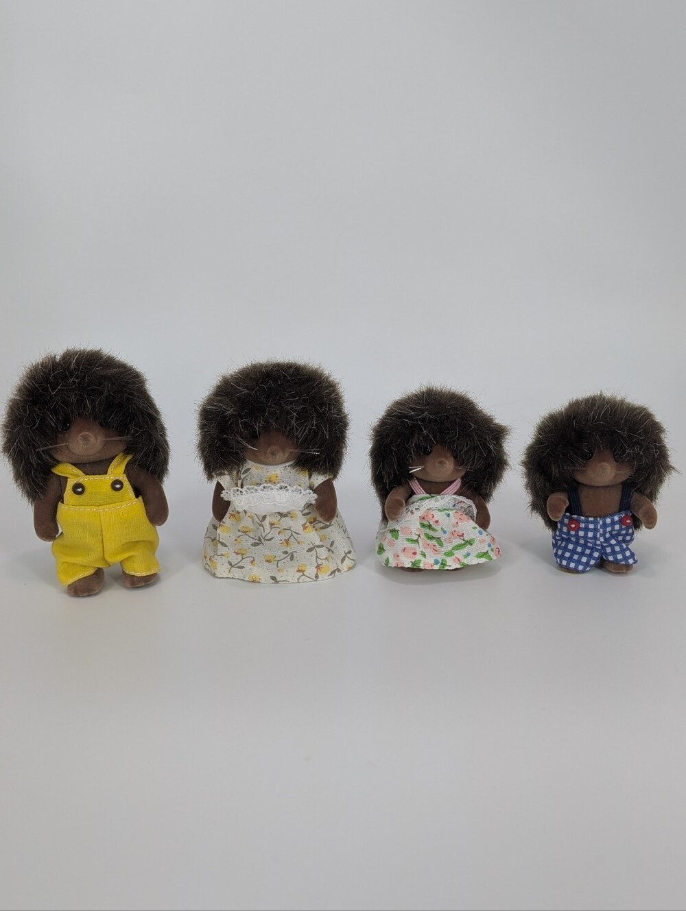 Calico Critters Hedgehog Family